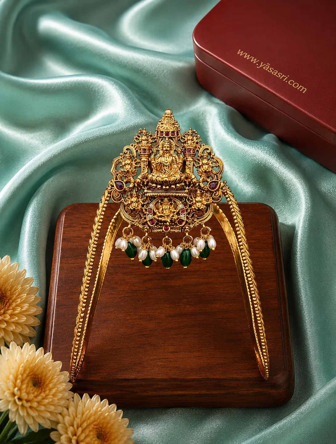 Lakshmi Vanki 0005
