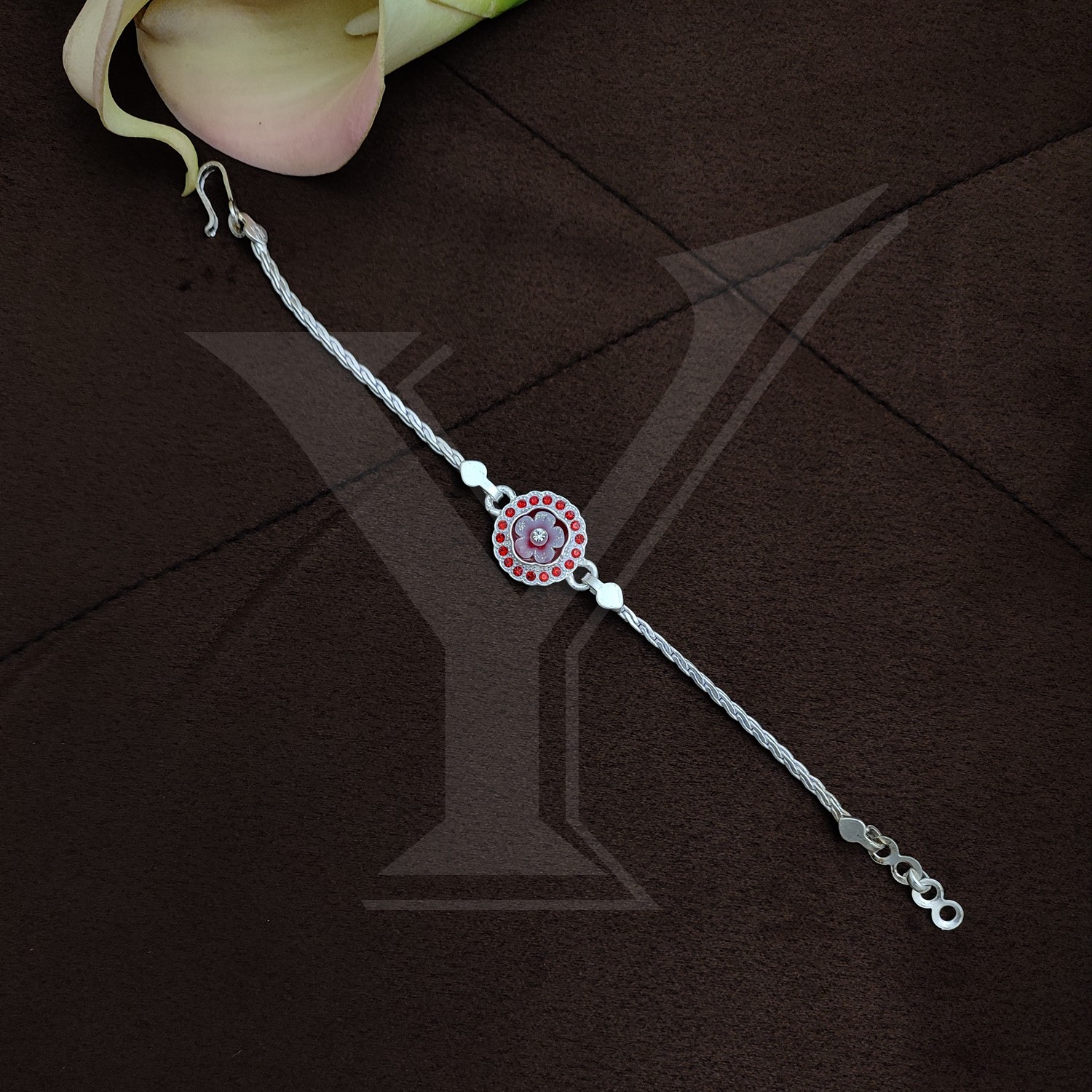 silver rakhi